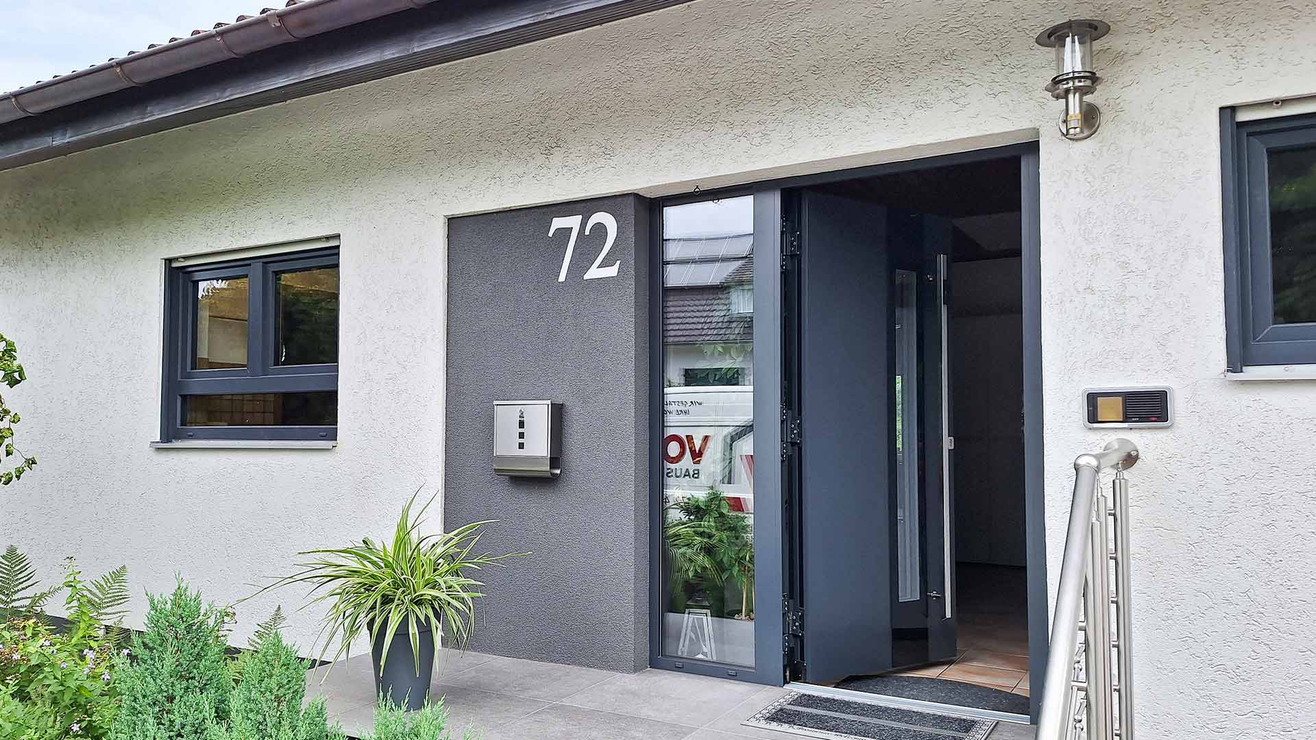 Anthrazit-bleibt-auch-in-2025-Trend-bei-Fenster-und-Tueren